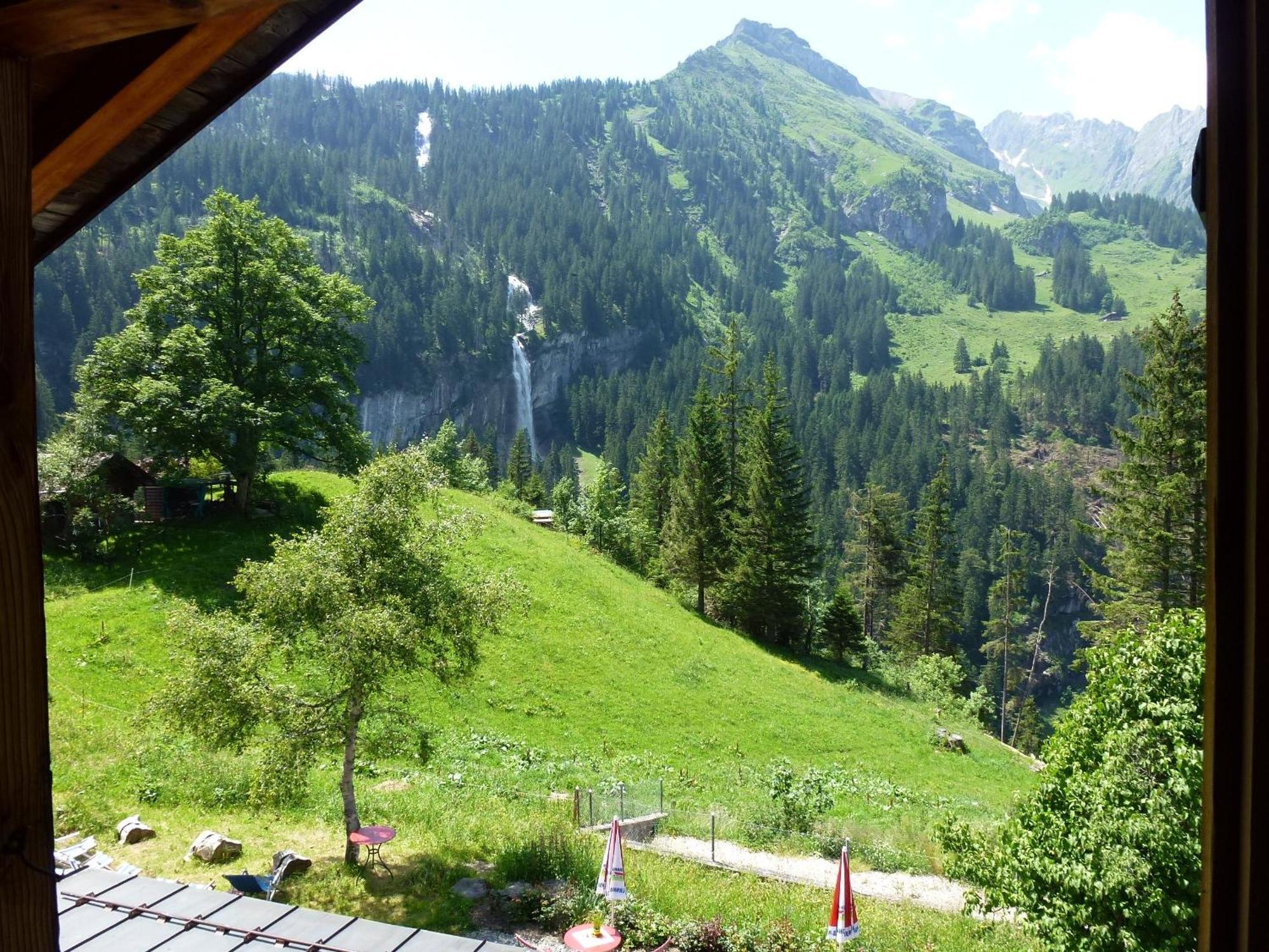 Hotel Waldrand Kiental Экстерьер фото
